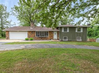 24 Kirthwood Dr, Waynesville, MO 65583