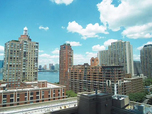 Rented by CCG Real Estate Brokerage | media 20