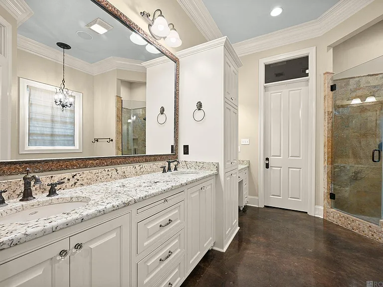 8133 Willow Grove Blvd — Photo 28