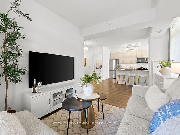 2nd image of 3655 Kingston Rd #210