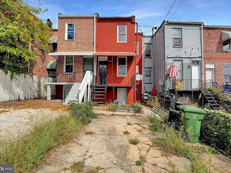 2853 Mayfield Ave — Photo 20