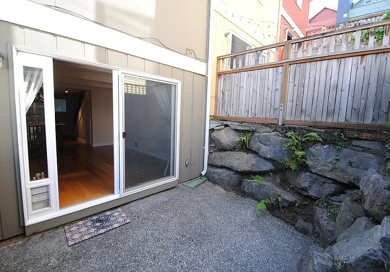 39 Etruria St #3 — Photo 7
