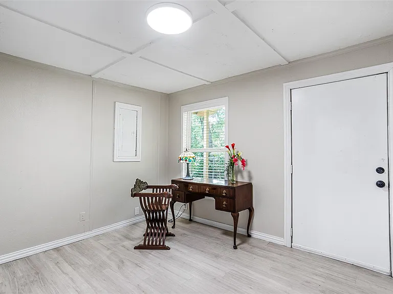 614 Rice St — Photo 20