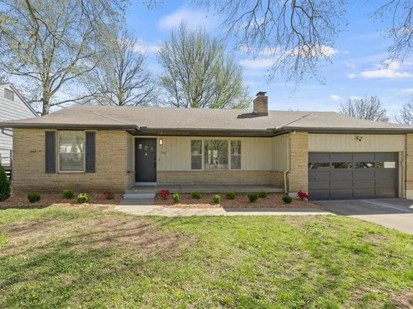 809 W 86th Ter, Kansas City, MO 64114