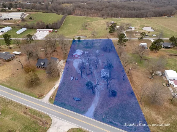 8049 N 7th Hwy, Harrison, AR 72601