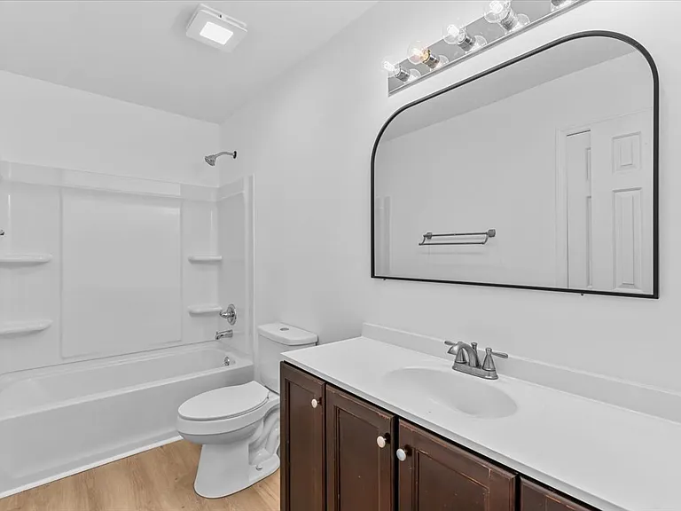120 Arcaro Dr — Photo 14