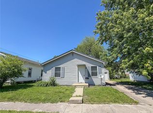 720 W Jefferson St, Sullivan, IL 61951