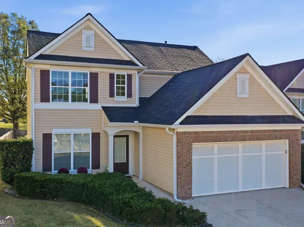 204 Winterbury Dr, Canton, GA 30114