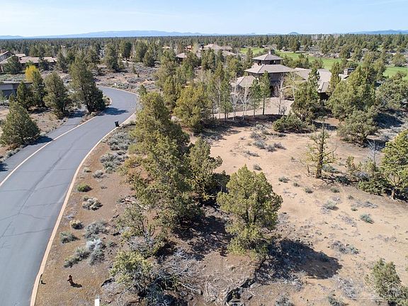 5th image of 65765 Pronghorn Estates Dr