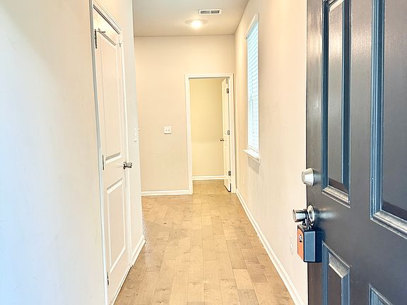 2nd image of 1601 Jacobs Way