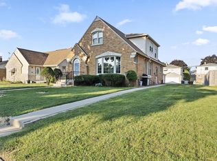 3214 S 36th St, Milwaukee, WI 53215