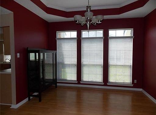 4th image of 3649 Meadow Lake Dr W