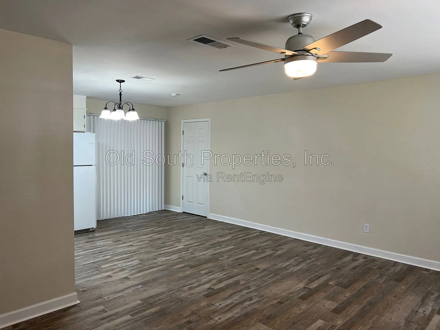 3 bed, 2.0 bath, 1170 sqft, $1,650 — Photo 4