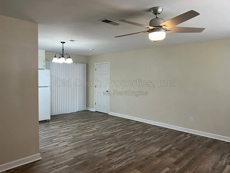 6359 Cotton St — Photo 4