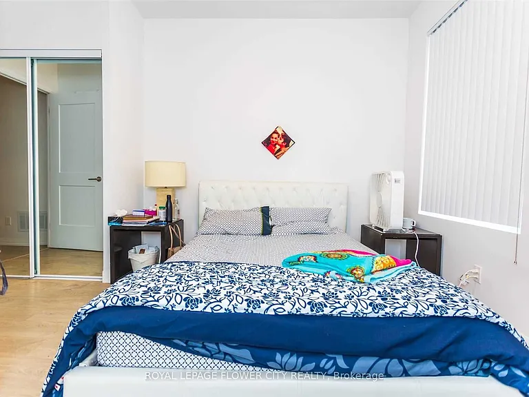 1050 Portage Pkwy W #Townhouse 37 — Photo 13