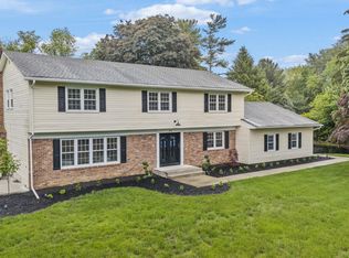 20 Hathaway Dr, Princeton Junction, NJ 08550