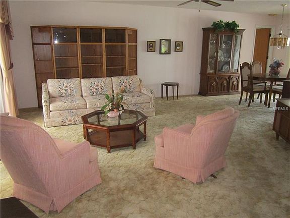3rd image of 1139 S Cypress Point Dr