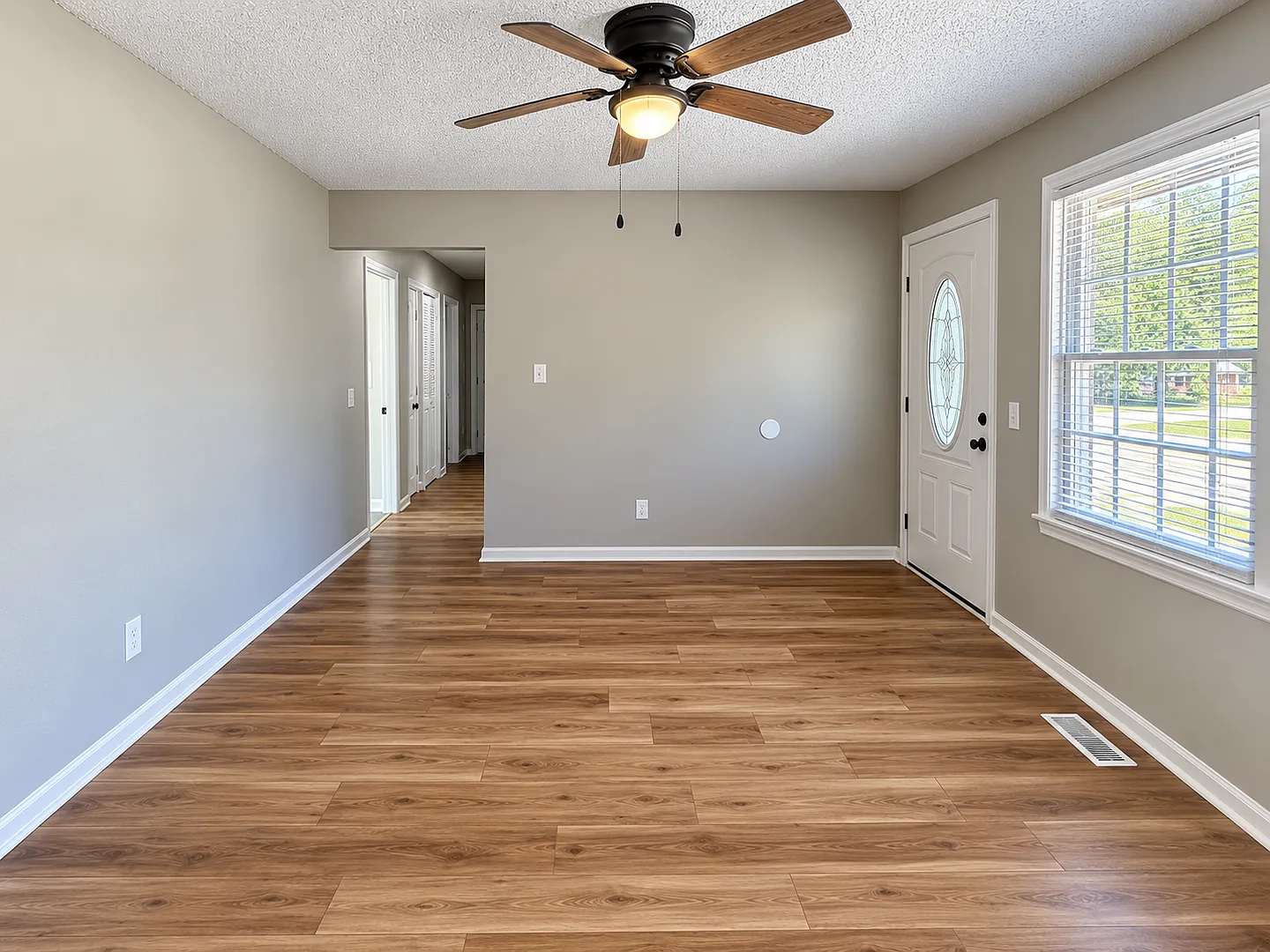 Charming 3-bedroom home conveniently located in Southeast Columbia! — Photo 4