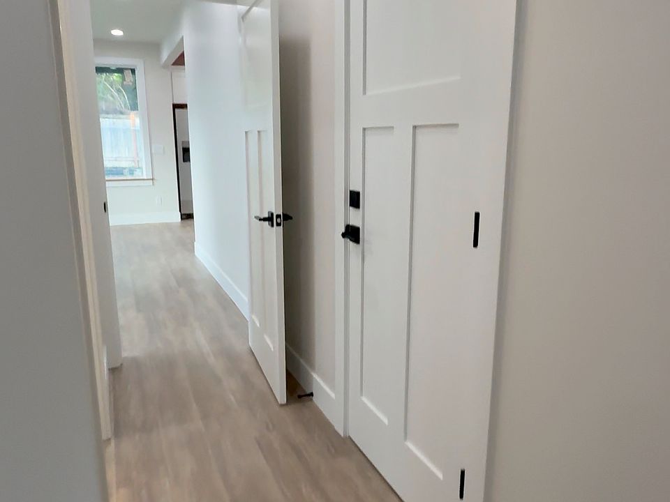 1st image of 16940 NE 16th Pl
