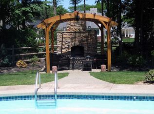 7914 Lookout Cir, Monclova, OH
