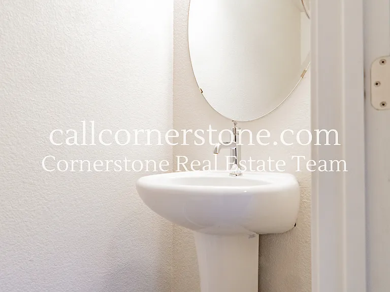 10120 Kentwood Dr — Photo 13