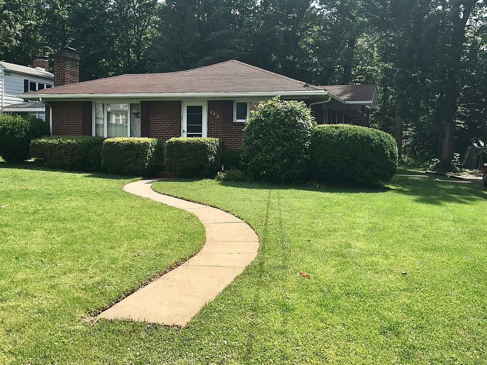 293 Deepwood Drive