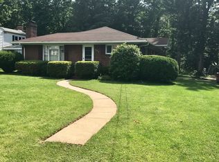 293 Deepwood Dr, Pine Grove Mills, PA 16868