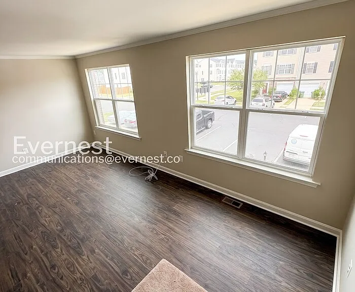 2342 Silver Fox Way — Photo 7