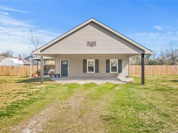 903 Marion St, Iowa, LA 70647