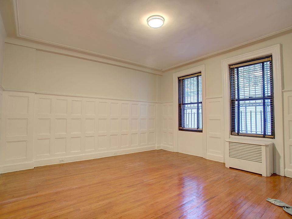 1st image of 158 W 81st St APT 4