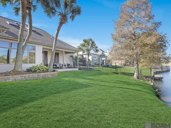 19523 Arcadian Shores Ave, Baton Rouge, LA 70809