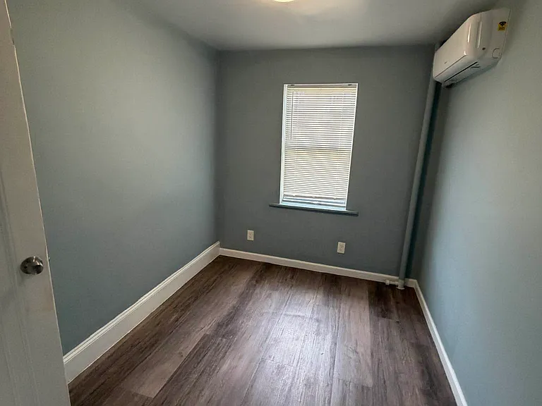 21-14 29th Ave #2 — Photo 5