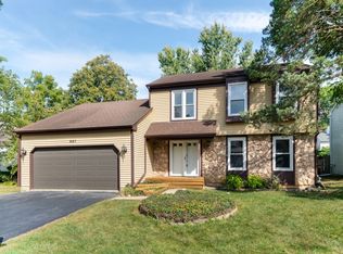 887 Saybrook Ln, Buffalo Grove, IL 60089