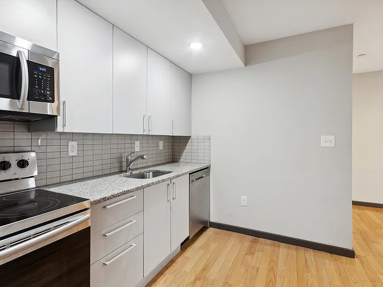 1819 Ginnodo St #CC — Photo 12
