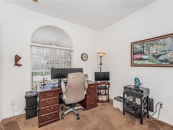 4th image of 17956 Cunningham Ct