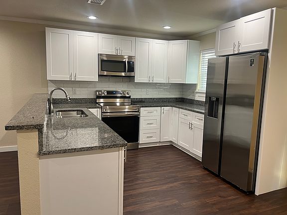 2nd image of 8524 N Kings Hwy #8524