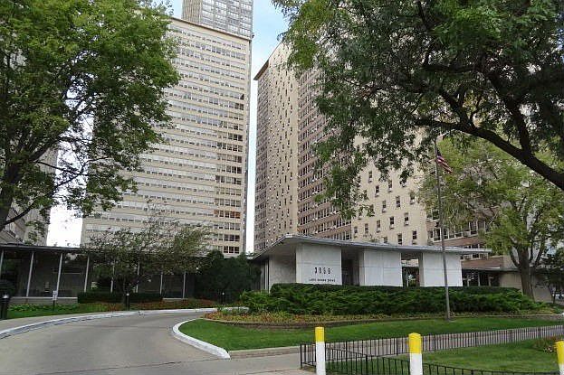 1st image of 3950 N Lake Shore Dr APT 226