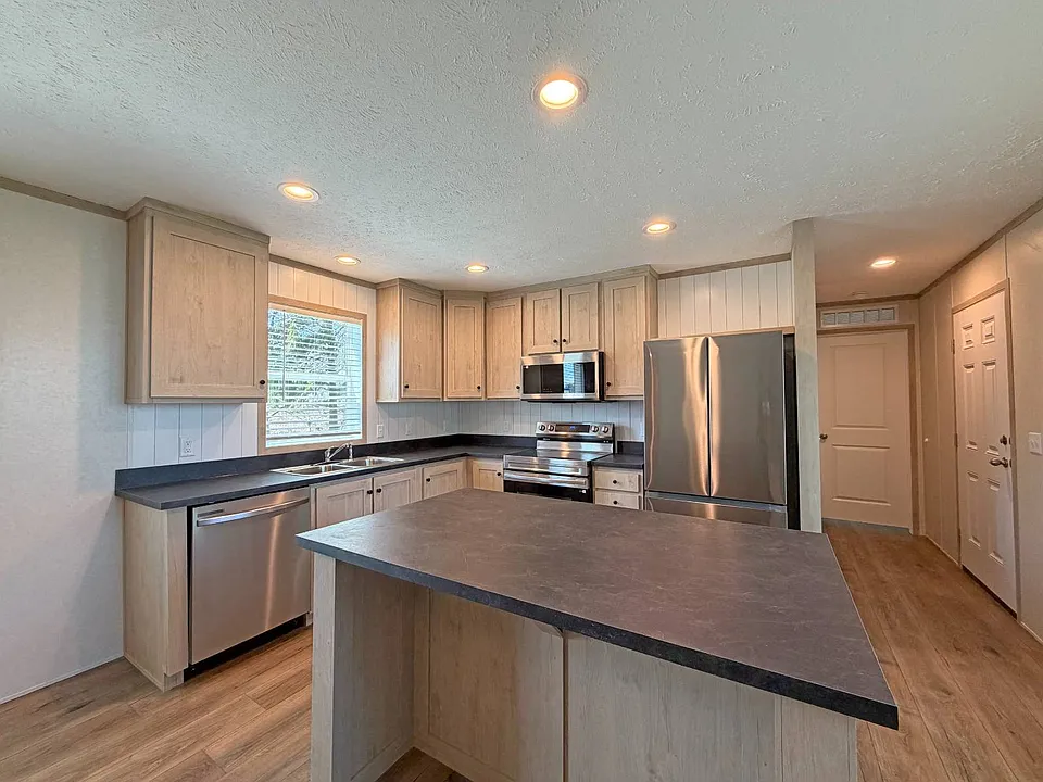 781 W Walcott Rd #125