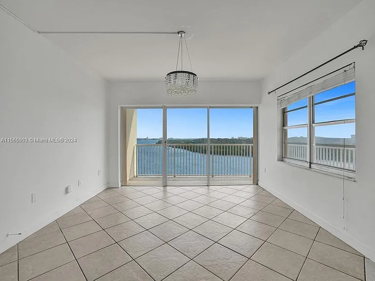 300 Bayview Dr #906 — Photo 7