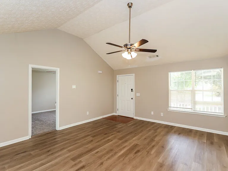 2 Ruby Ct — Photo 6
