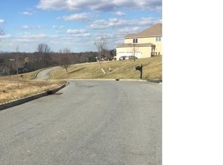 4 Dorian Way, Campbell Hall, NY 10916