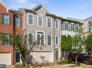 6448 Katherine Ann Ln, Springfield, VA 22150
