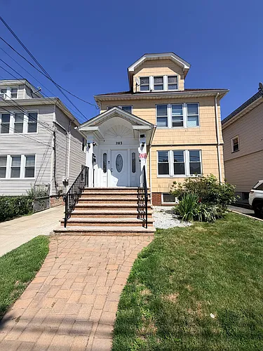 1013 Cross Ave #1 Photo 1