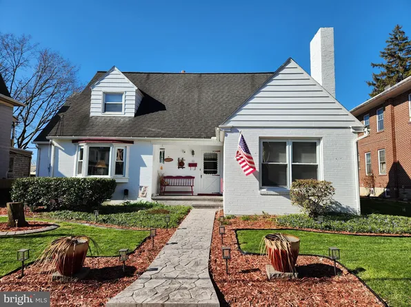 60 S Hazel St, Manheim, PA 17545