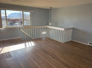 340 Mount View Ln, Colorado Springs, CO 80907