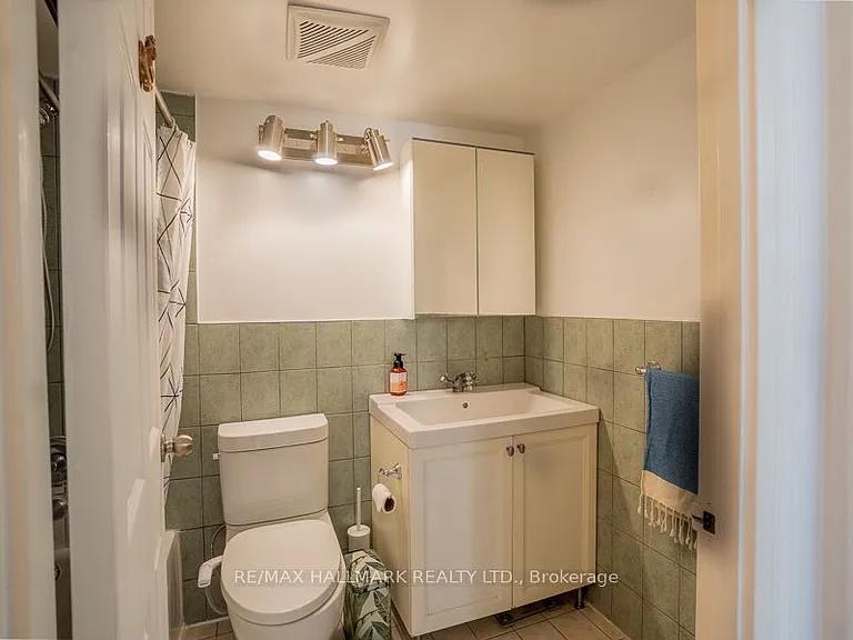 135 Marlee Ave #1103 — Photo 14