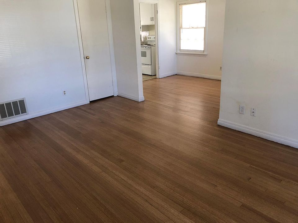 2nd image of 4328 NW 18th St