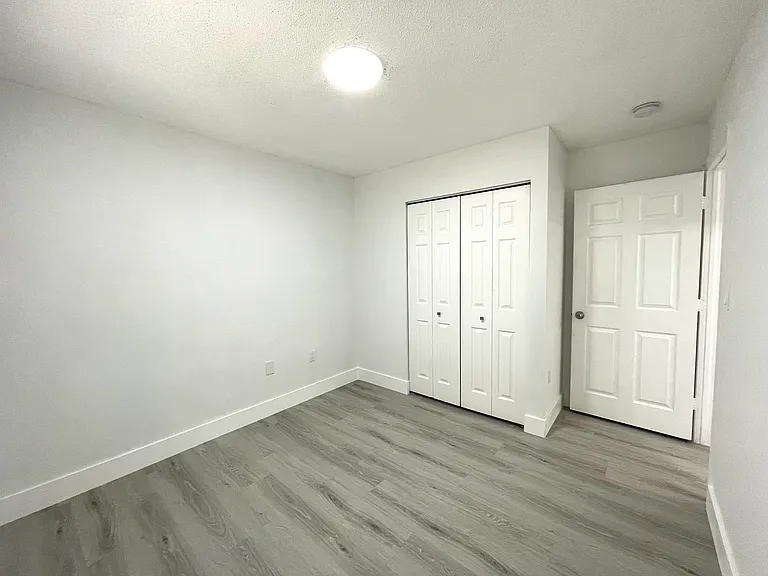 18254 SW 143rd Pl — Photo 12