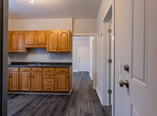 3400 S Hermitage Ave #1R, Chicago, IL 60608