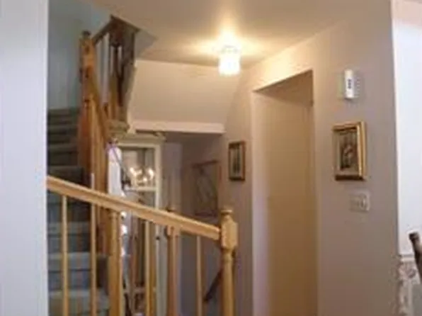 75 Overlook Dr, Hackettstown, NJ 07840